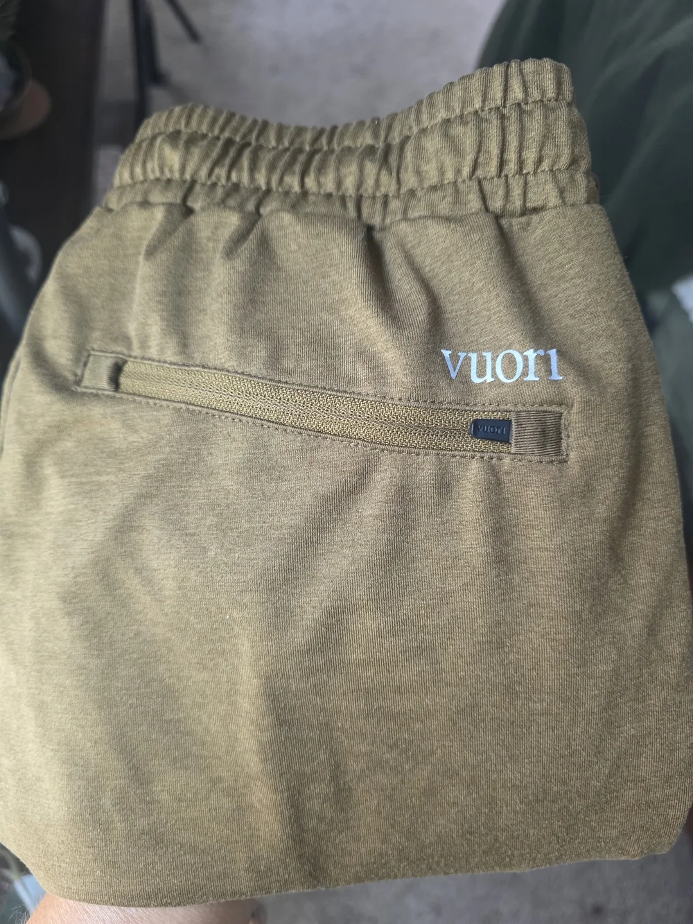 Vuori Jogger Pants with Pockets